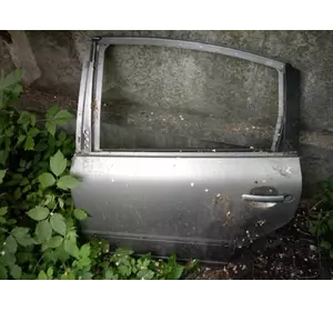 Дверь задняя левая на VW Passat B5  1998-2005