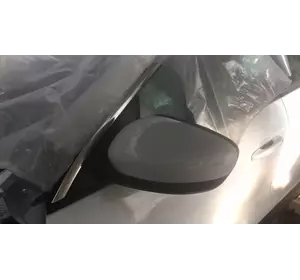 Зеркало левое (белое) на Ford Escape 2019-2022